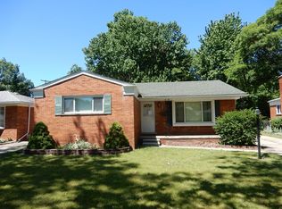 9015 Seminole, Redford, MI 48239