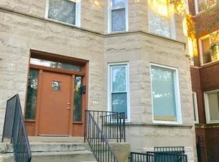 6609 S Marquette Dr, Chicago, IL 60637