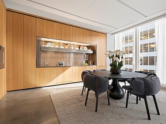 3rd image of 100 E 53rd St #5A