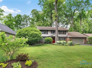 6022 Barkwood Ln, Sylvania, OH