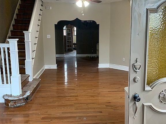 5th image of 5368 W Montgomery Ave