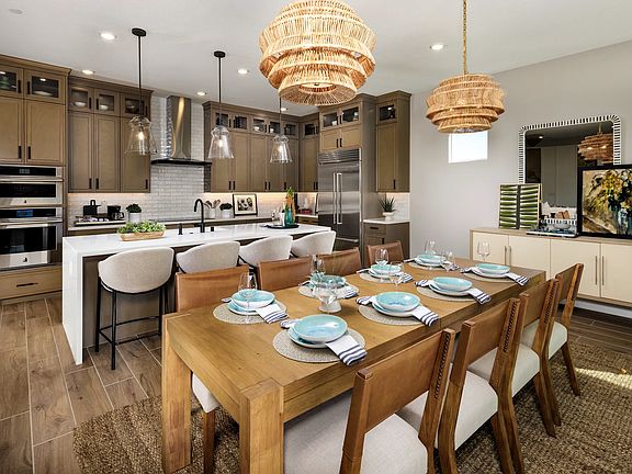 Dining Kitchen of the Liberty Model