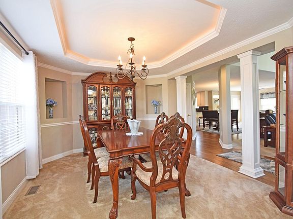 4th image of 3651 Cumberland Dr
