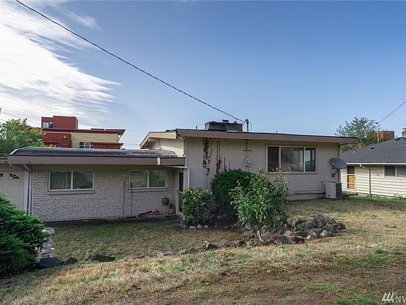 2nd image of 21431 29th Ave S