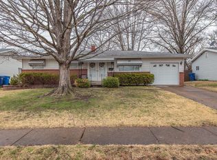 2775 Benne Dr, Florissant, MO