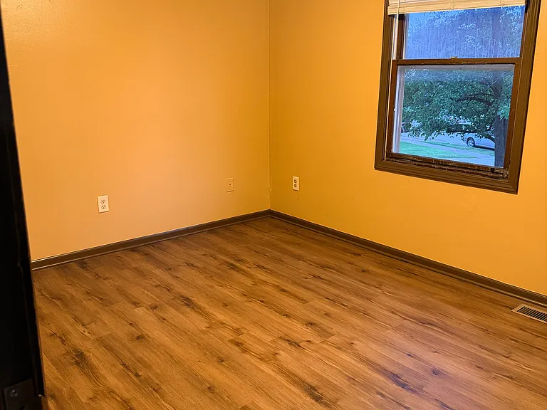 6328 Thaxton Pl — Photo 10
