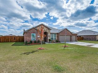 348 Amber Ln, Nevada, TX 75173