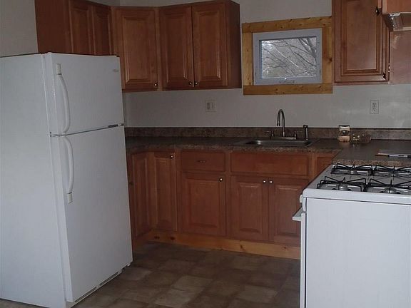 3rd image of 58 Ulster St
