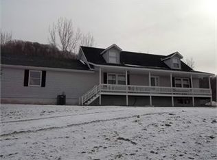 37526 Highway 52, Guttenberg, IA 52052