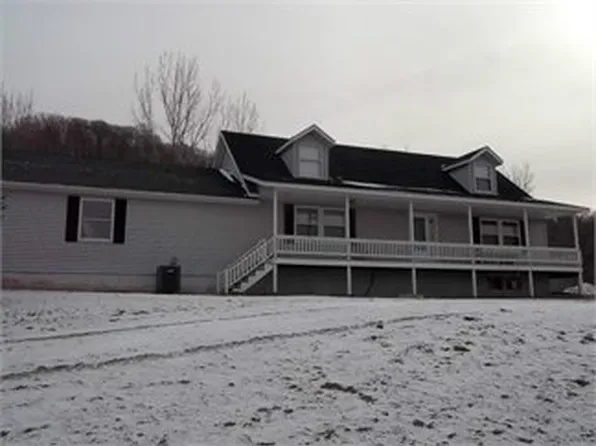 37526 Highway 52, Guttenberg, IA 52052