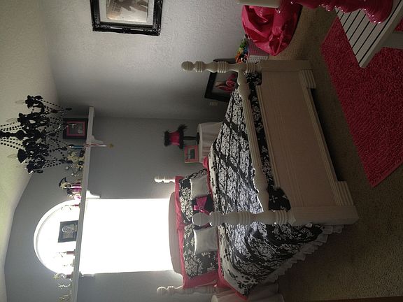 2nd image of 106 Calhoon St