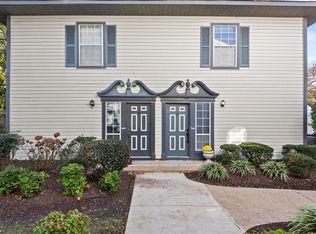 240 Ferdinand Cir, Virginia Beach, VA 23462