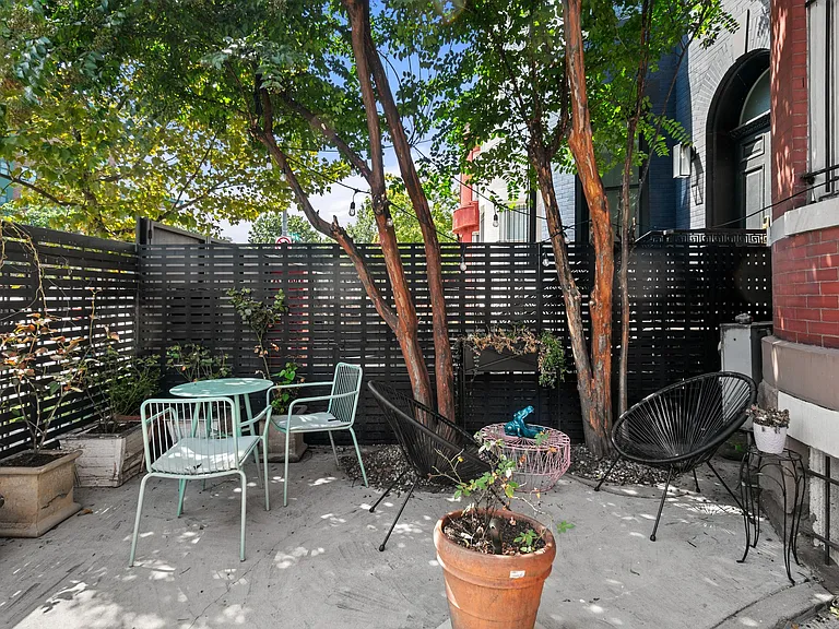 New York Ave NW — Photo 17