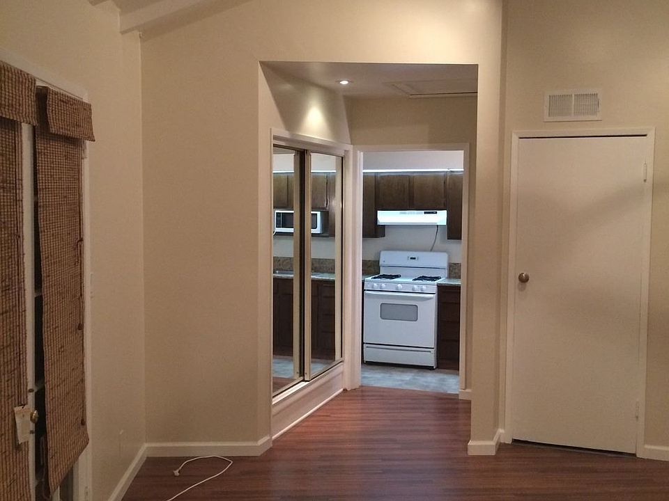 1st image of 221 Del Mar Ave APT A