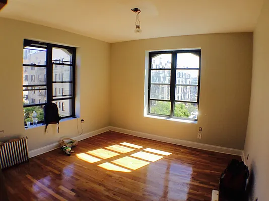 Rented by Bohemia Realty Group | media 7