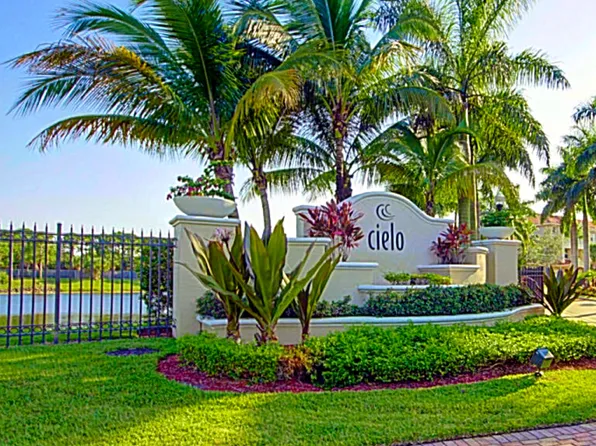 4712 Artesa Way E, Palm Beach Gardens, FL 33418