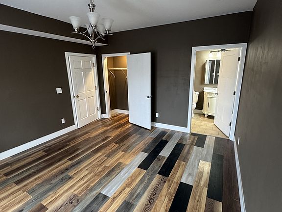 2nd image of 3710 E Washington St #5