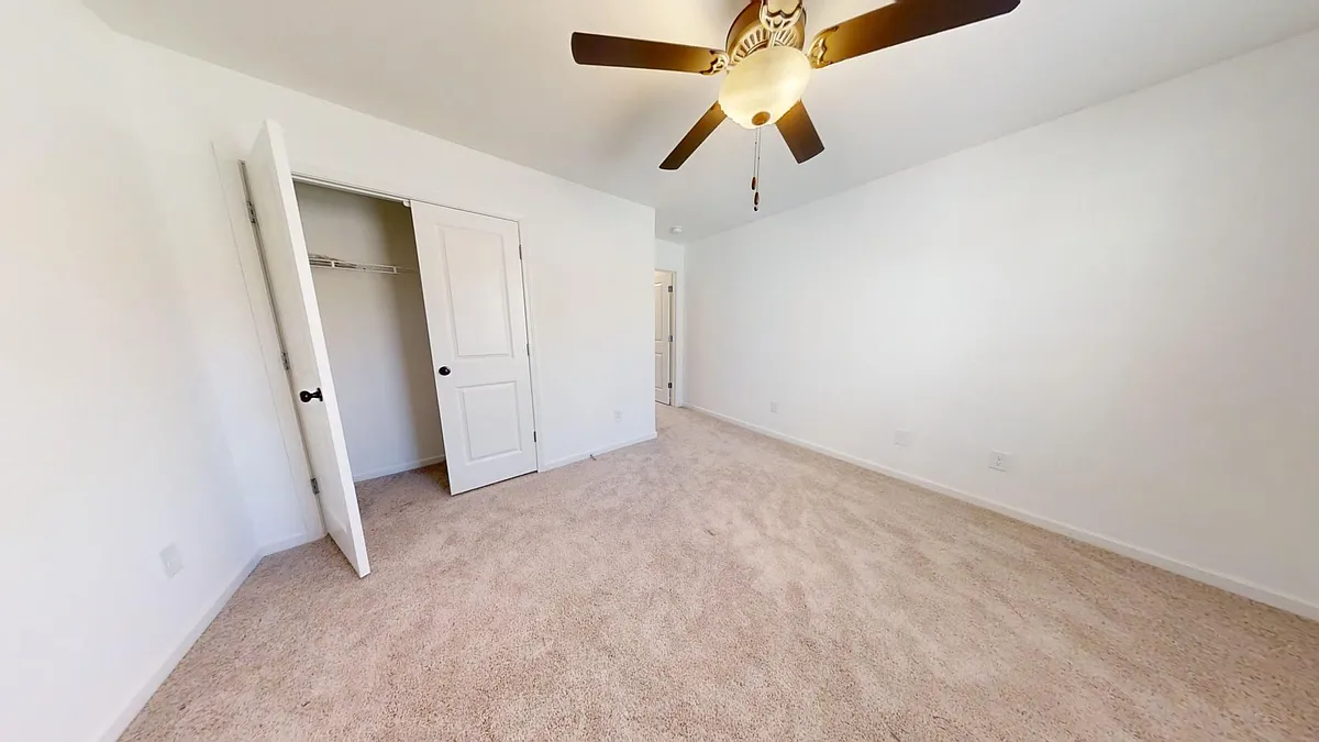 Building Photo - 138 Northern Flicker Dr