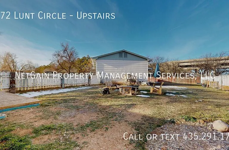 1172 Lunt Cir #UPSTAIRS — Photo 15
