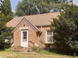 1106 9th Ave, Eldora, IA 50627