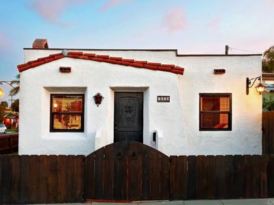 3689 Monroe Ave, San Diego, CA, 92116
