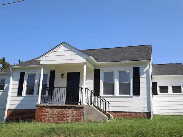 105 Sheffield St, Asheboro, NC 27203