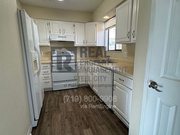 2nd image of 605 W 15th St #605