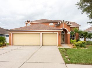 1546 Mira Lago Cir, Ruskin, FL 33570
