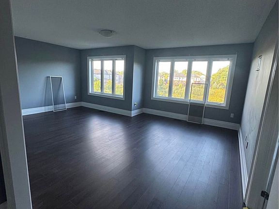 2nd image of 98 Decarolis Cres