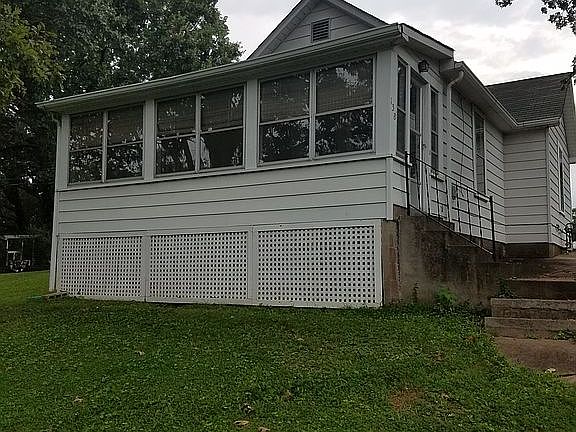 5th image of 138 Jefferson Ave