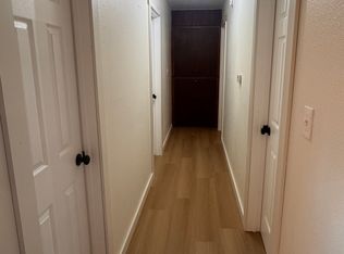 433 N Arlington Dr, Carl Junction, MO 64834