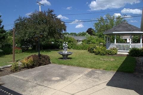 4th image of 6640 S 22nd St