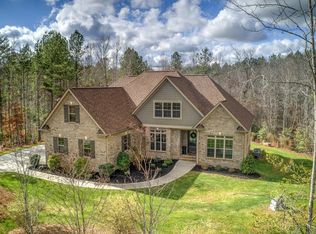 7200 Windy Ridge Dr, Iron Station, NC 28080