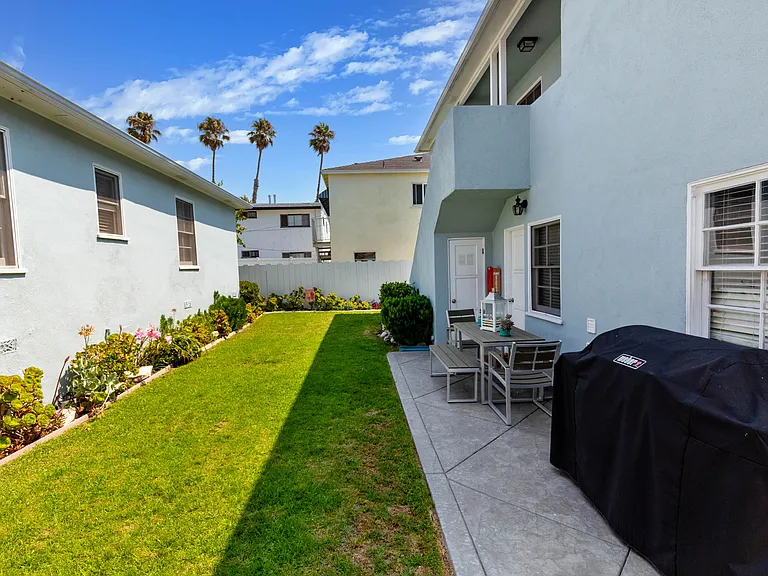 1507 S Catalina Ave #E — Photo 10