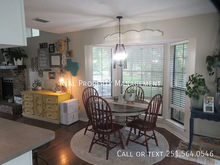 1331 Repoll Rd — Photo 9