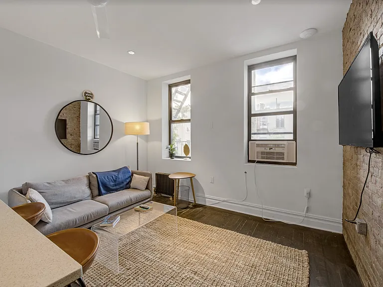 107 Greenpoint Ave #C3 — Photo 5