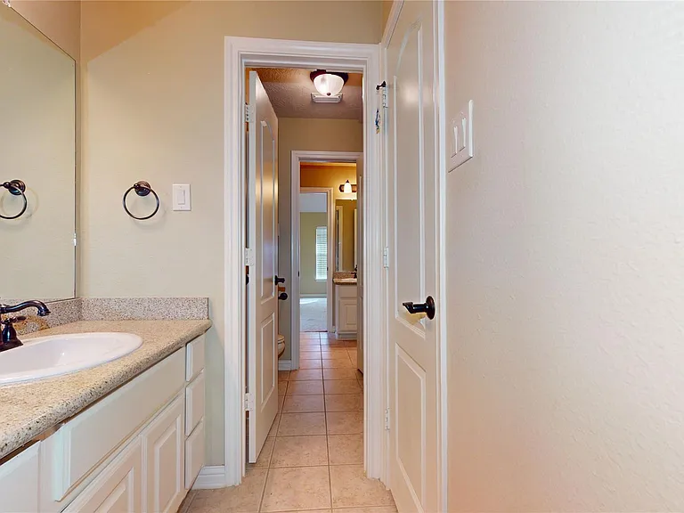 8538 Sunrise Meadow Ln — Photo 29