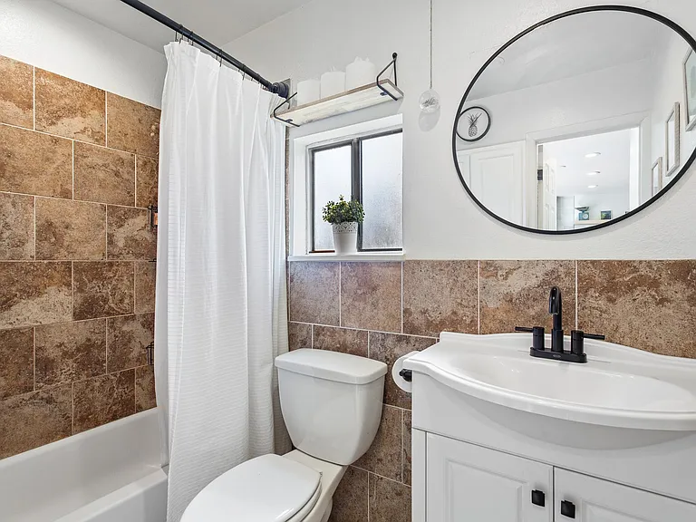 3904 S Pearl St — Photo 14