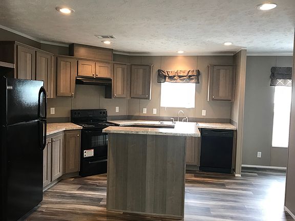 3rd image of 6637 Festival Ln