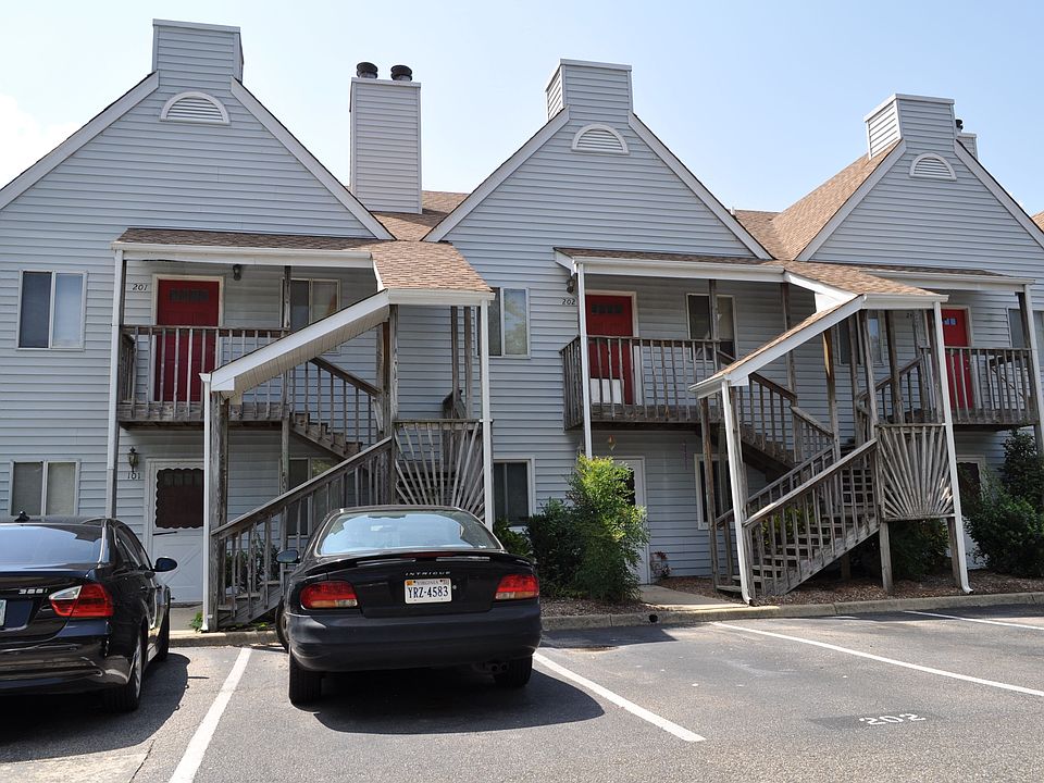 1st image of 722 Lesner Ave #19