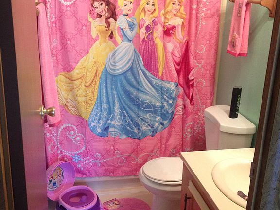 Guest Bath Room