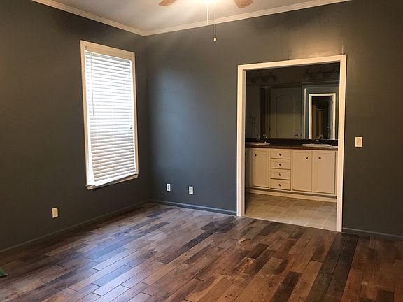 3rd image of 7510 Swartz Ave