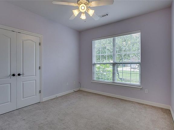 4th image of 4329 E Broomsage Dr