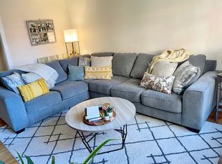 2832 Thornhill Rd APT 321B, Mountain Brk, AL 35213