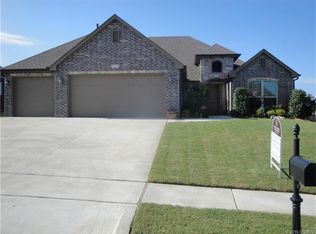 7500 E Memphis St, Broken Arrow, OK 74014