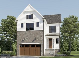 6038 21st St N, Arlington, VA 22205