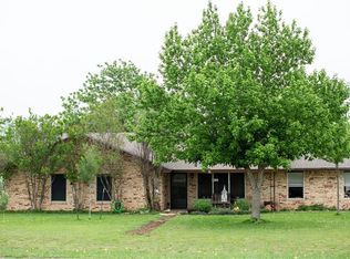 1149 N Us Highway 281, Hamilton, TX 76531