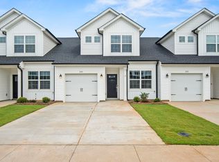 204 Jackpine Dr, Greer, SC 29651