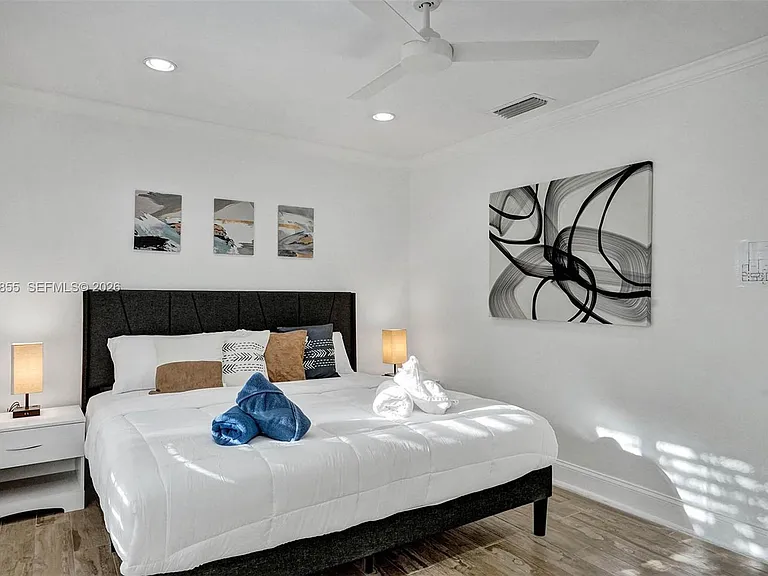 2120 SW 28th Way — Photo 46