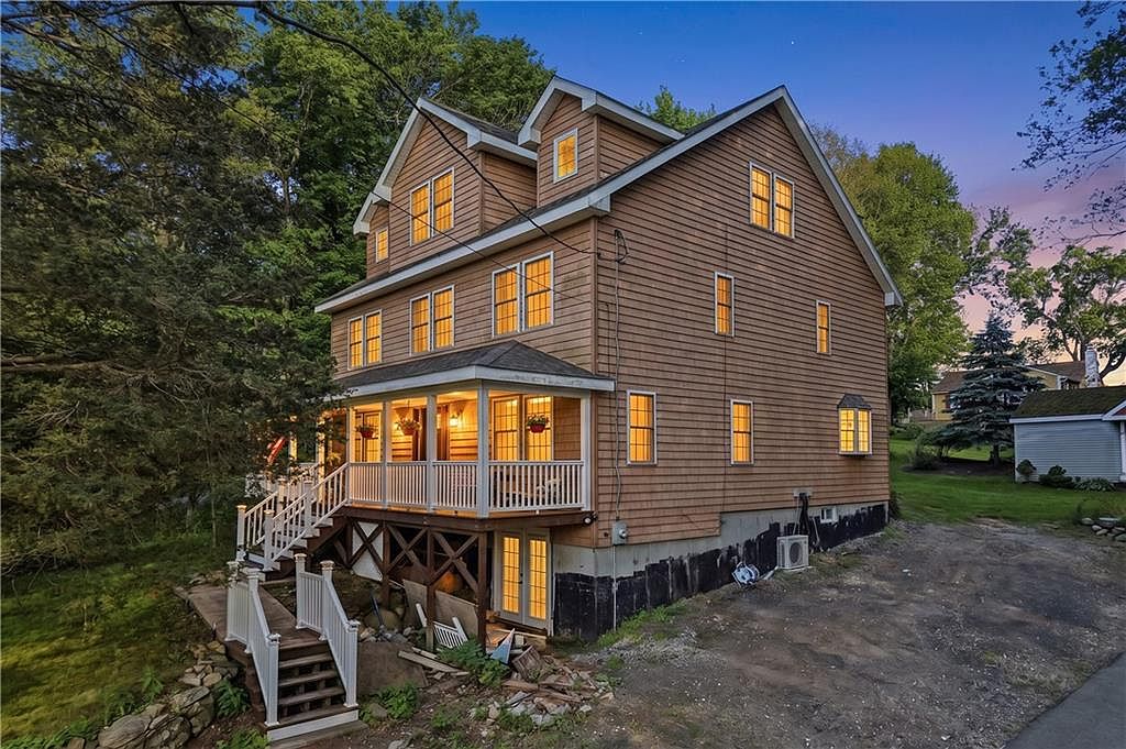2446 Plainfield Pike